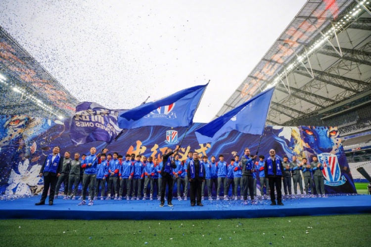 欧博官网-上海申花足球俱乐部举行2026赛季出征仪式