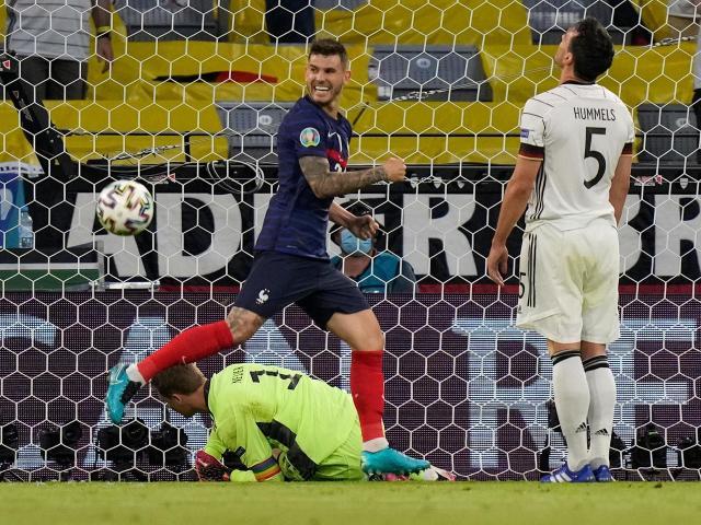 1623803386519099392.jpg ee35c62a3bf3e4930eadcb93d73eddace00ad2f2.jpg